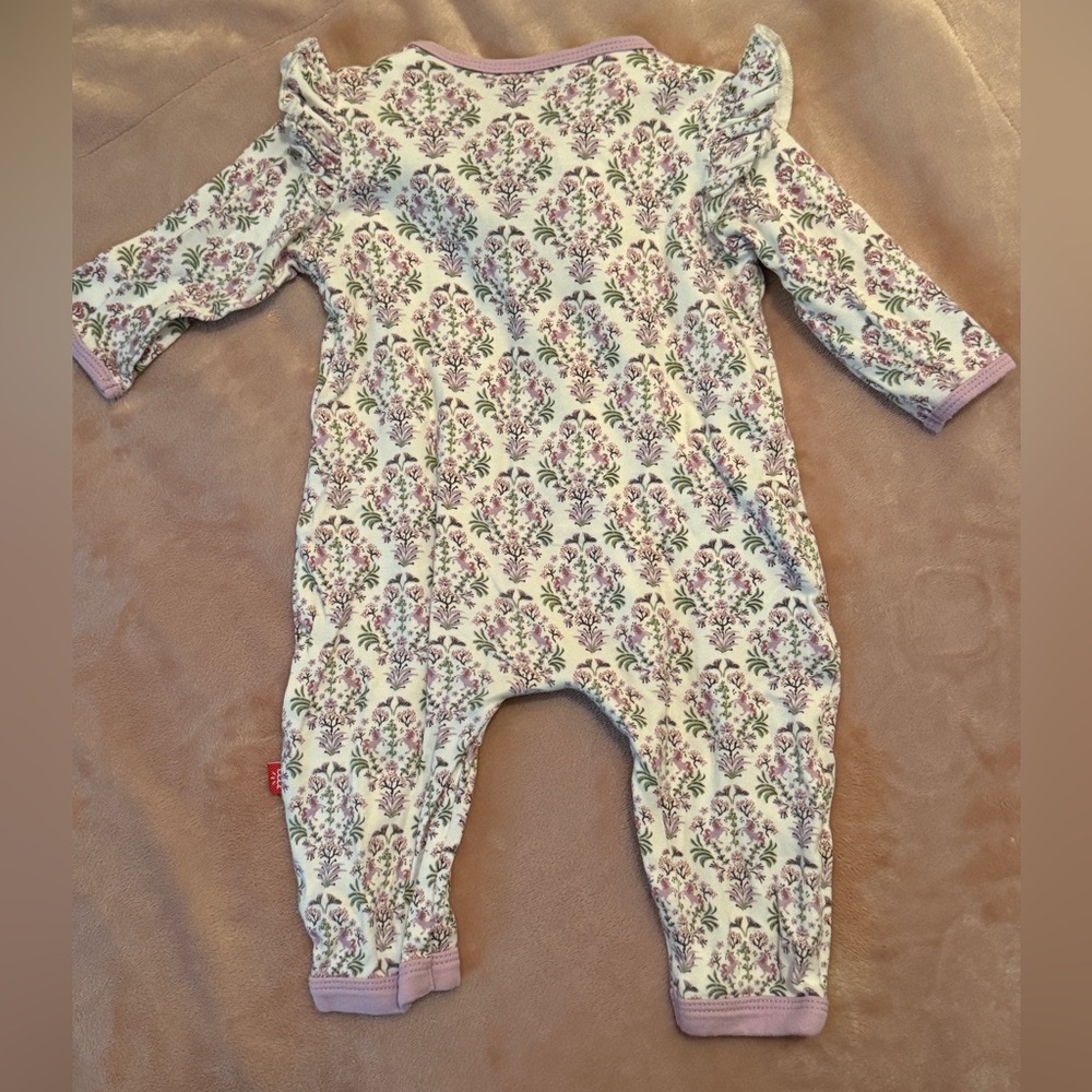 Magnetic Me Unicorn Dreams Organic Cotton Coverall- Size 3-6M - Picture 5 of 5